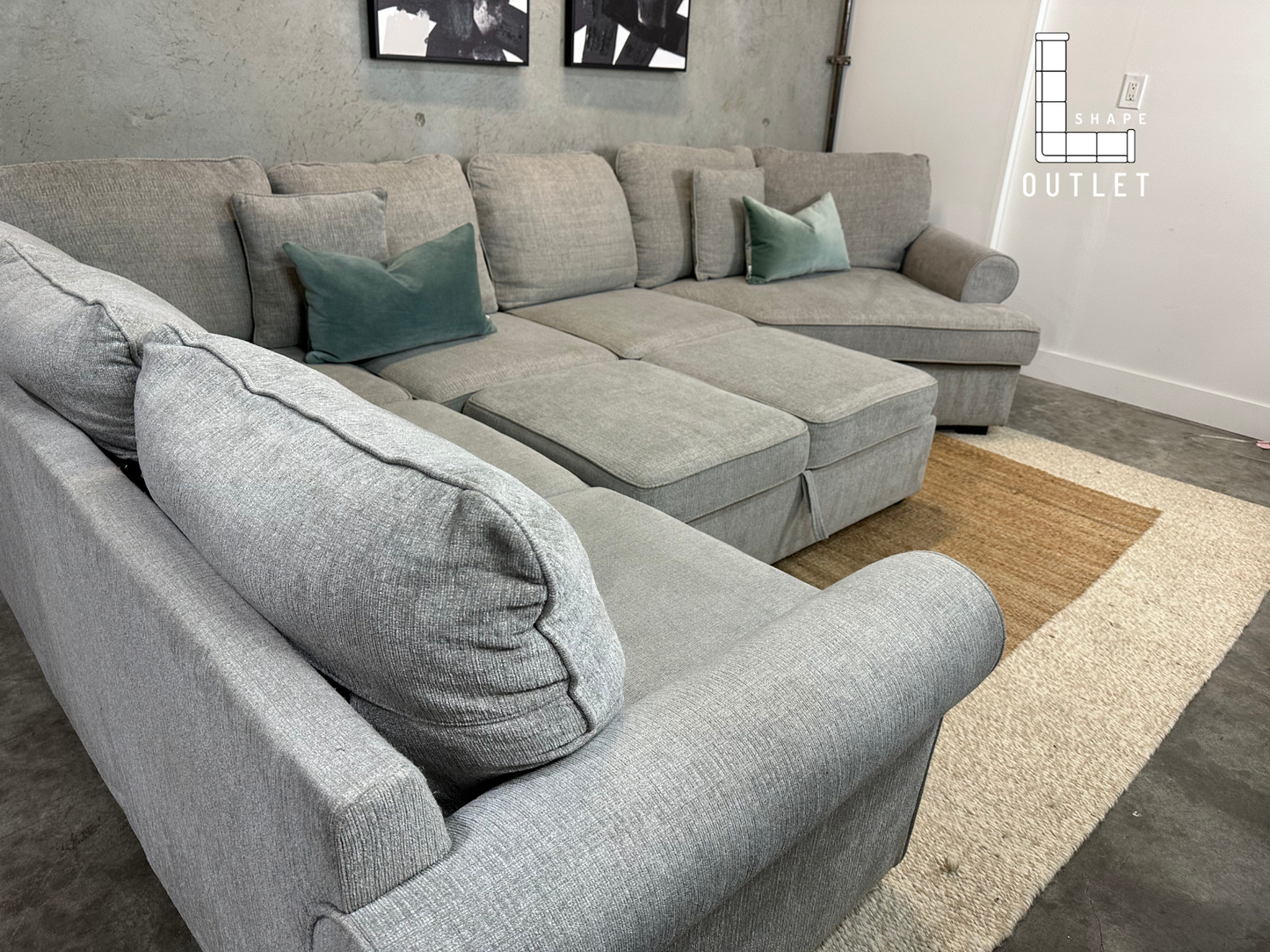 XXL sleeper sectional