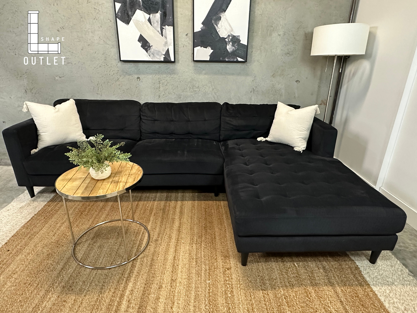 Tufted sectional