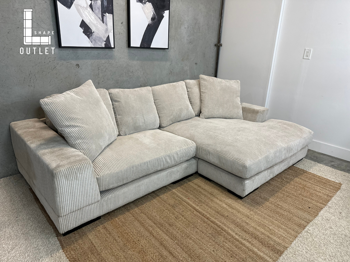 MOE’S Plunge Sectional - Cappuccino